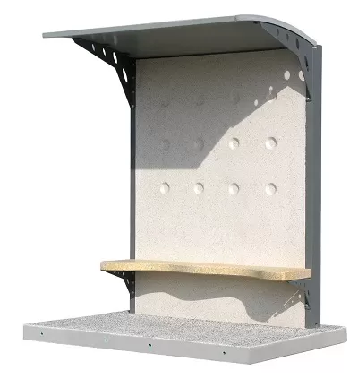 Kleiner Busunterstand mit Bank