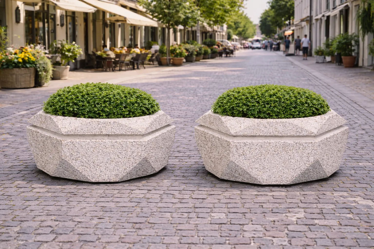 Hexagonal concrete planter