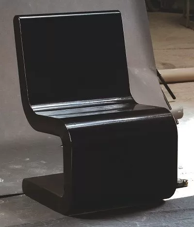 Design betonnen fauteuil in zwart