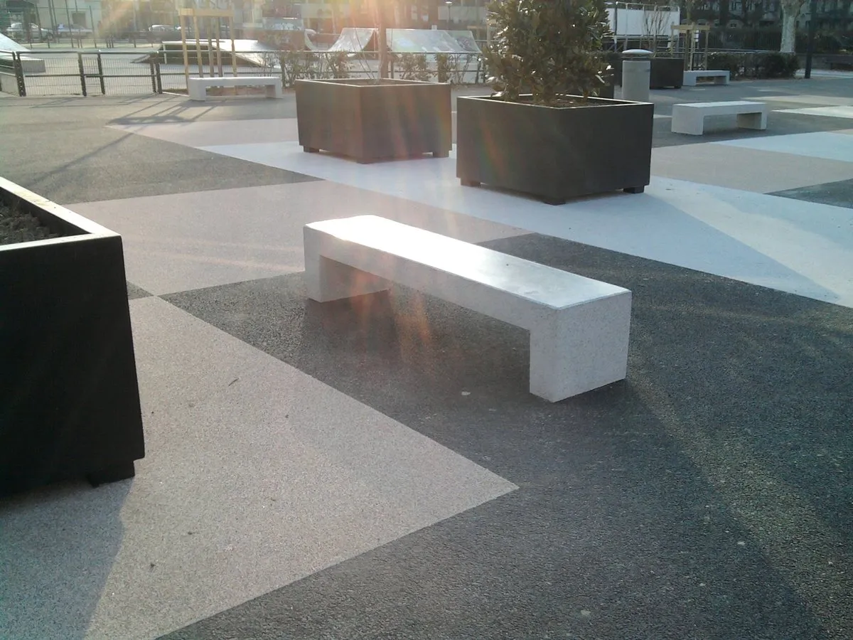 Betonnen banken