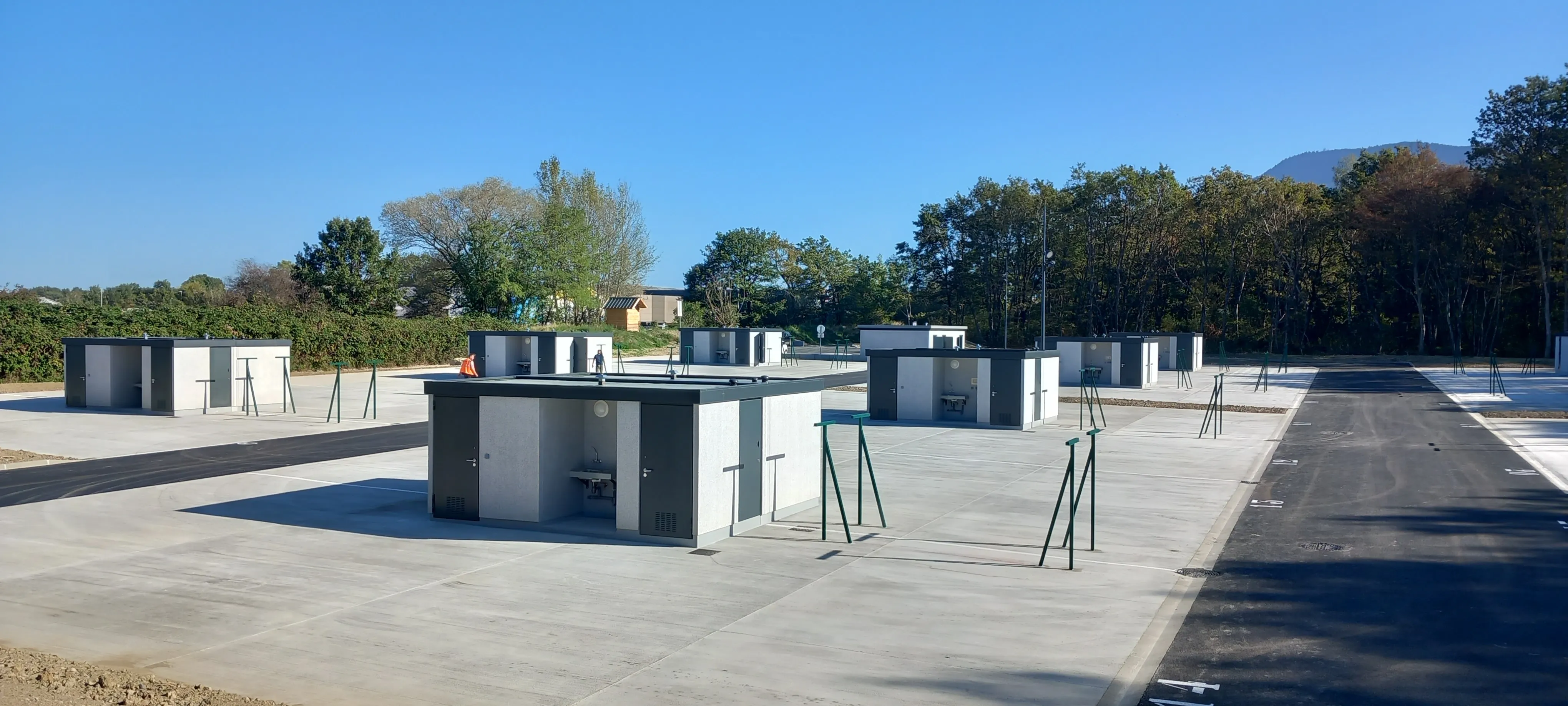 Dubbele sanitaire voorzieningen voor reizigersgemeenschappen